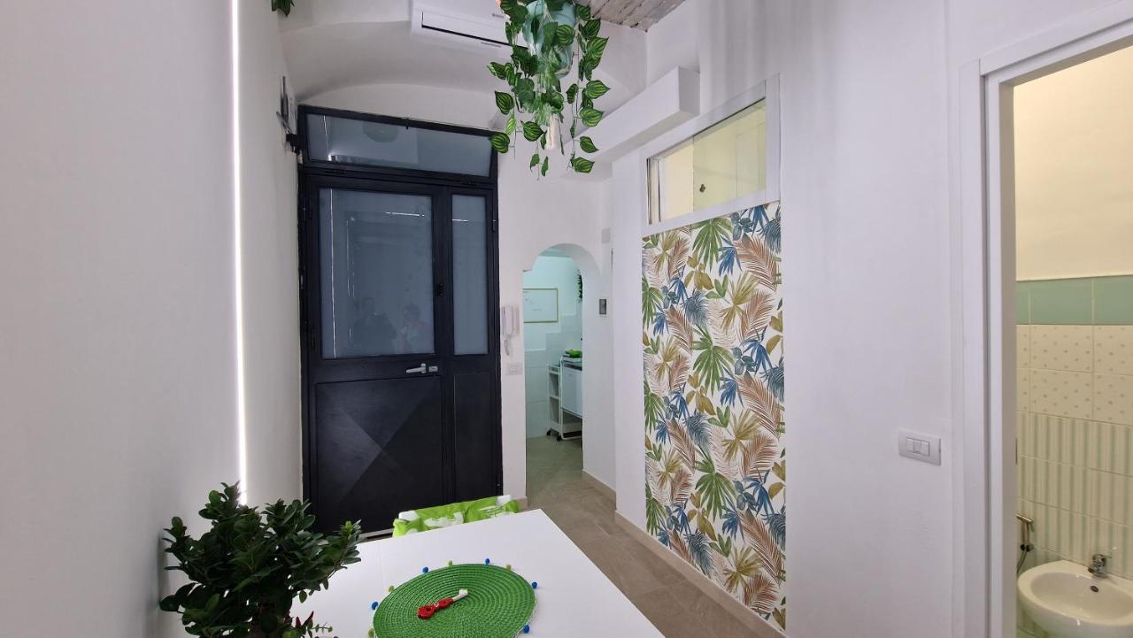 Stella Bianca Apartment เนเปิลส์ ภายนอก รูปภาพ