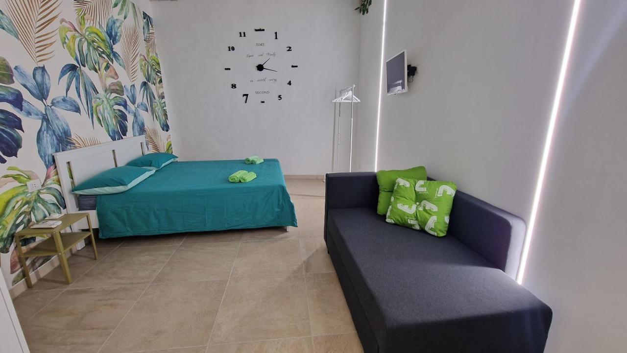 Stella Bianca Apartment เนเปิลส์ ภายนอก รูปภาพ